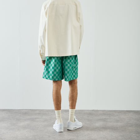 NIKE SHORT CLUB CHECKERS VERT HOMME