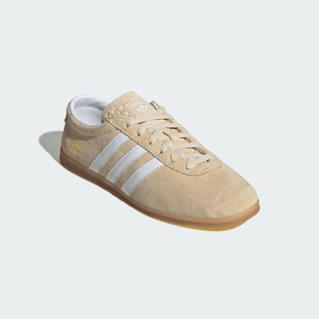 ADIDAS ORIGINALS gazelle Gazelle Lo Pro Shoes Sand Strata / Cloud White / Gum WOMEN