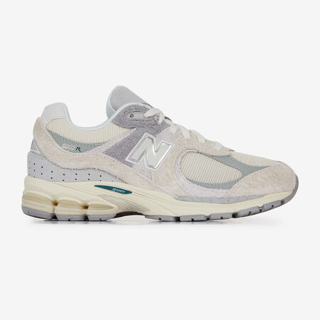 NEW BALANCE 2002r 2002R BEIGE WOMEN