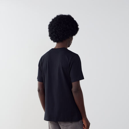 NEW BALANCE TEE SHIRT CHEST LOGO BLACK/WHITE MEN