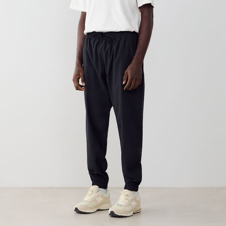 NEW BALANCE PANT JOGGER WOVEN BLACK/WHITE MEN