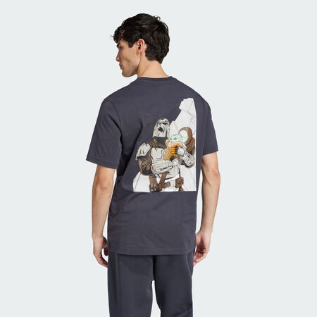 ADIDAS ORIGINALS T-SHIRT GRAPHISME DANS LE DOS ADIDAS STAR WARS THE MANDALORIAN COUPE STANDARD Night Grey HOMME