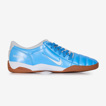 TOTAL 90 : BLUE/WHITE