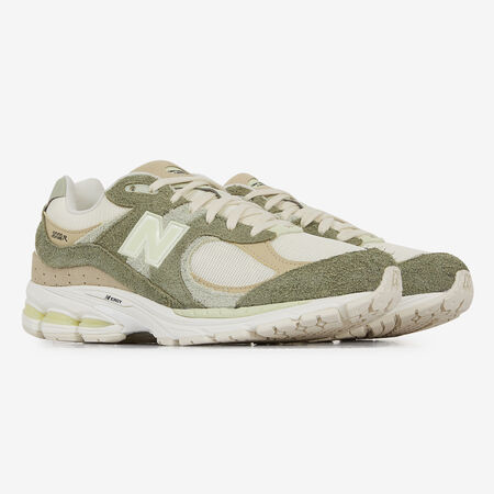 NEW BALANCE 2002r 2002R GREEN WOMEN