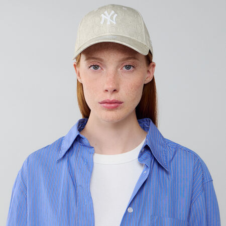 NEW ERA 9FORTY WOMEN NY SNAKE AOP BEIGE/BLANC FEMME