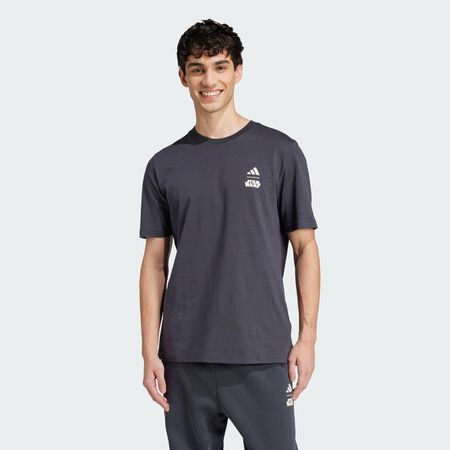 ADIDAS ORIGINALS T-SHIRT GRAPHISME DANS LE DOS ADIDAS STAR WARS THE MANDALORIAN COUPE STANDARD Night Grey HOMME
