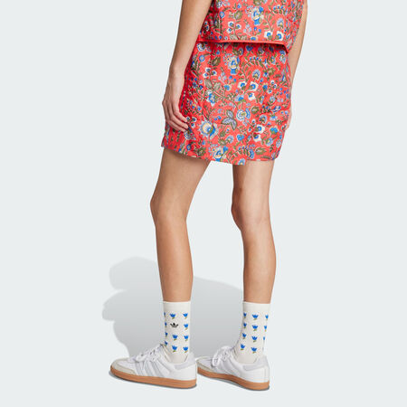 ADIDAS ORIGINALS Short matelassé adidas Originals x Liberty London Semi Lucid Red / Multicolor FEMME